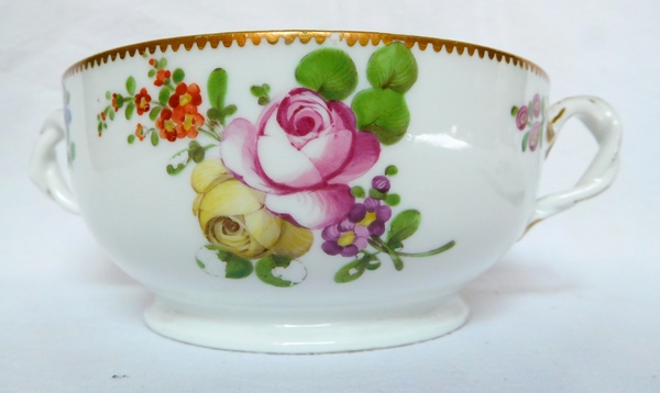 Bouillon en porcelaine de Boissettes, époque XVIIIe 1775-1781