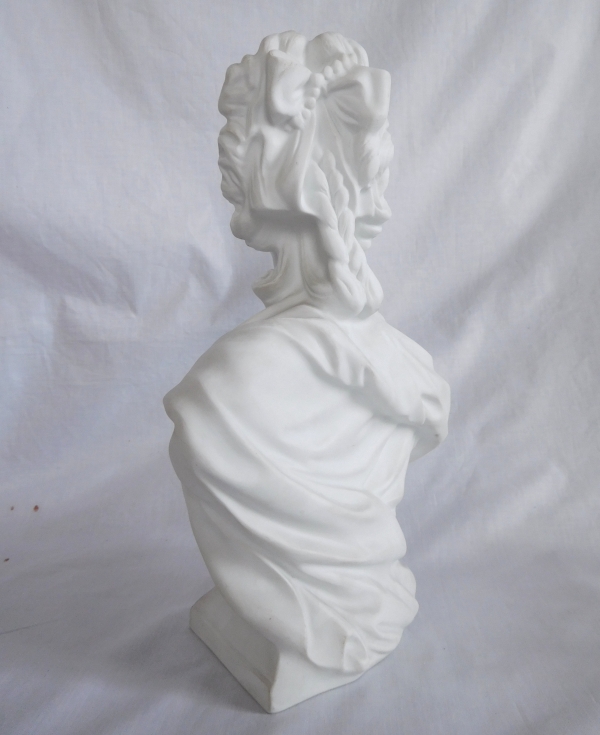 Queen Marie Antoinette bust, porcelain biscuit, Wengmüller model