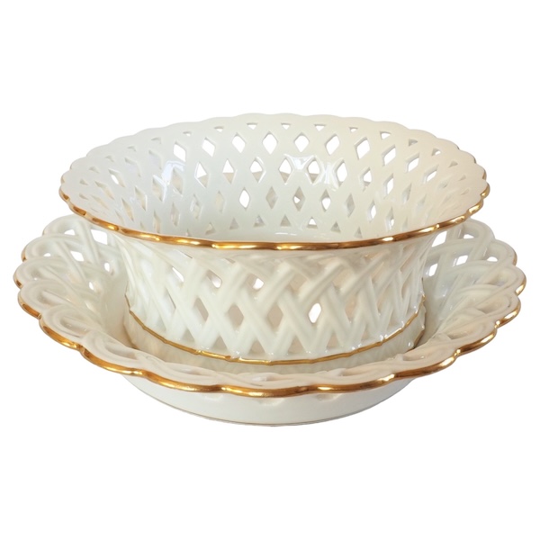 Nast : Empire Paris porcelain reticulated cup - early 19th century