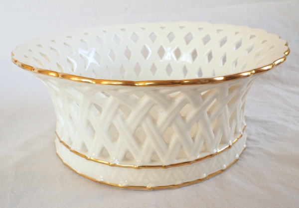 Nast : Empire Paris porcelain reticulated cup - early 19th century