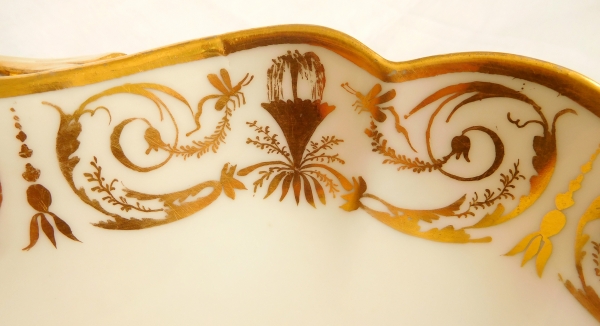 Manufacture de Locré - corbeille à pain d'époque Consulat ou Empire en porcelaine dorée