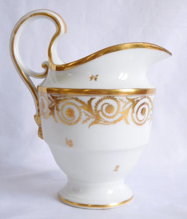 Ensemble lavabo en porcelaine - broc de toilette et son bassin d'époque Louis XVI