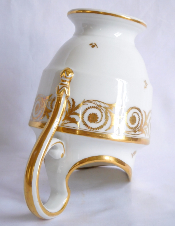 Ensemble lavabo en porcelaine - broc de toilette et son bassin d'époque Louis XVI