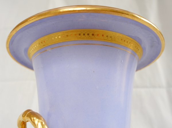 Tall Empire Paris porcelain vase or urn - early 19th century