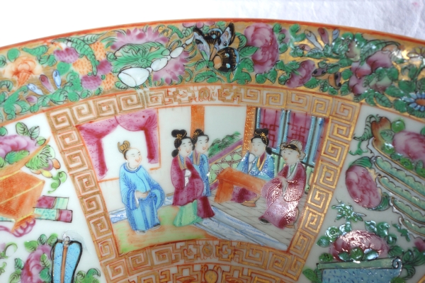Grand bol à punch en porcelaine de Canton, Chine vers 1880 - 36cm