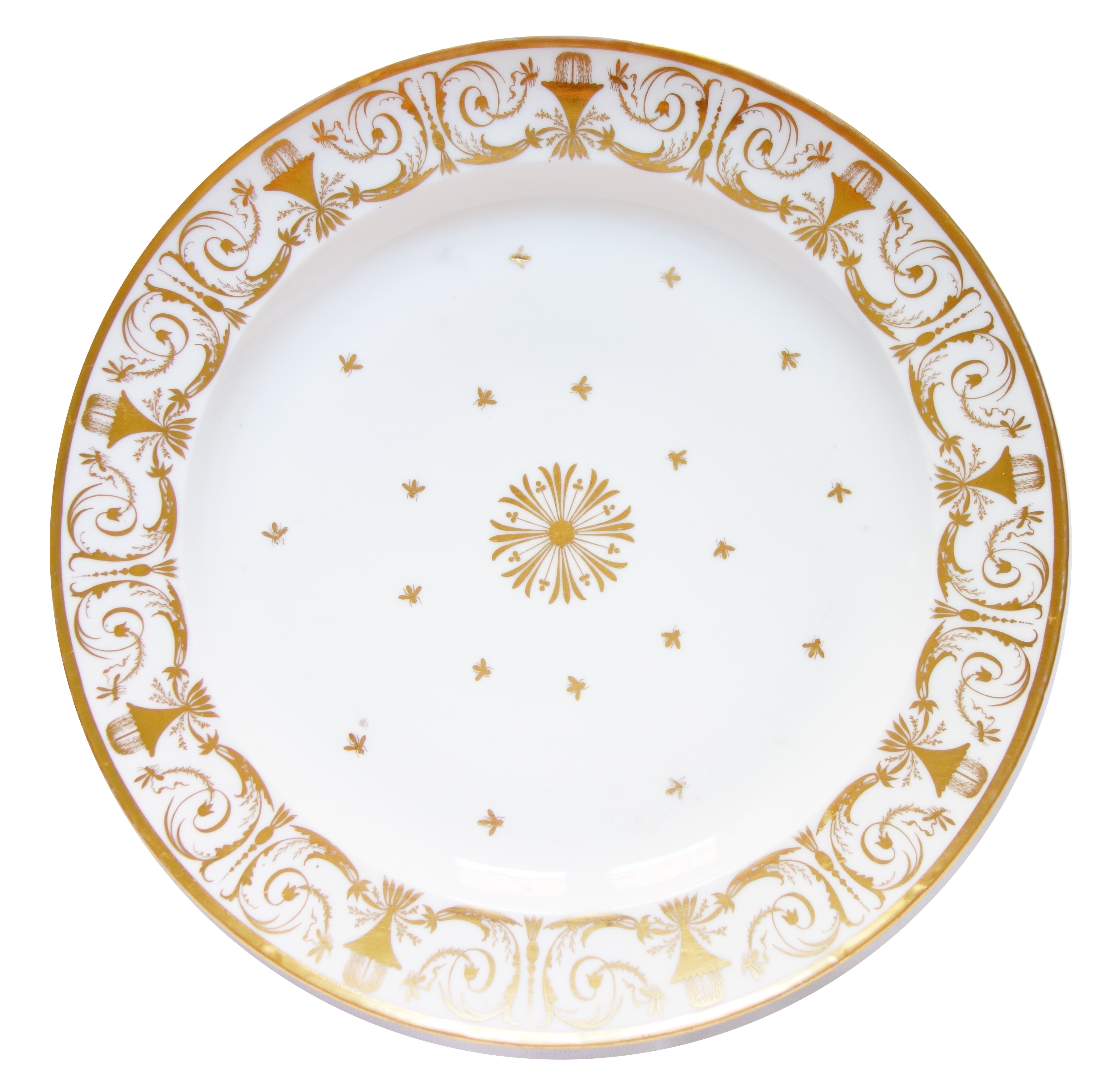 Manufacture de Locré - grand plat rond d'époque Consulat ou Empire en porcelaine dorée