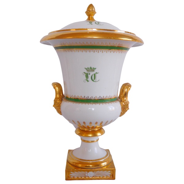 Tall Empire Paris porcelain vase - JC monogram and crown of Marquis - early 19th century