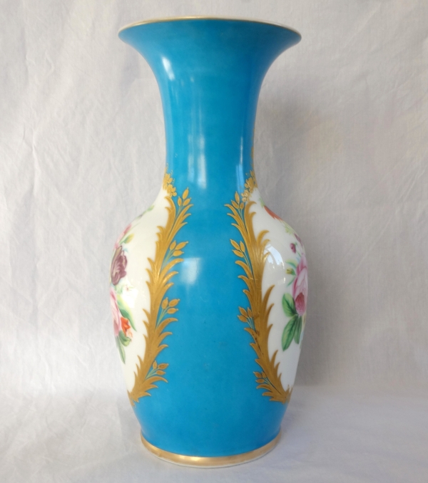 Grand vase d'ornement en porcelaine turquoise & or dans le goût de Sèvres, époque Napoléon III