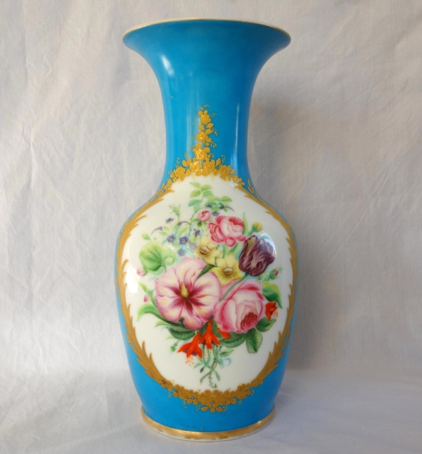 Grand vase d'ornement en porcelaine turquoise & or dans le goût de Sèvres, époque Napoléon III