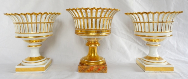 Tall Empire Paris porcelain reticulated cup gilt with fine gold, circa 1820