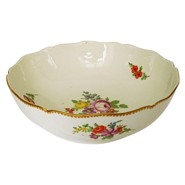 Manufacture de la Reine - Paris porcelain salad bowl - 18th century