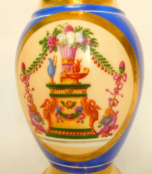 Ensemble lavabo en porcelaine - aiguière de toilette & son bassin d'époque Empire Restauration