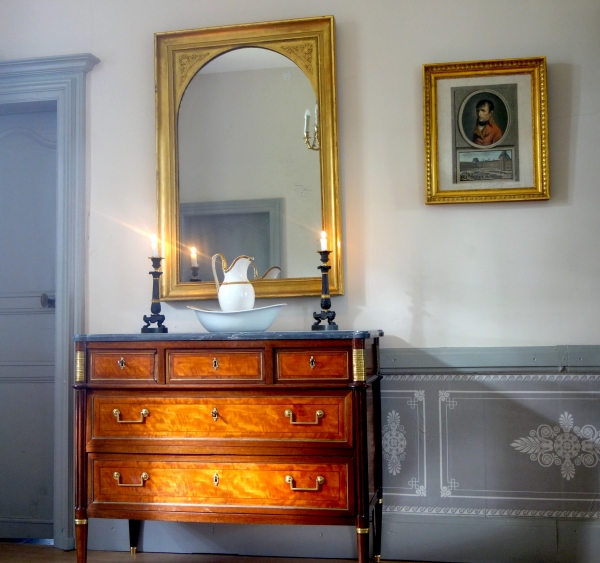 Ensemble lavabo en porcelaine - aiguière de toilette & son bassin d'époque Restauration