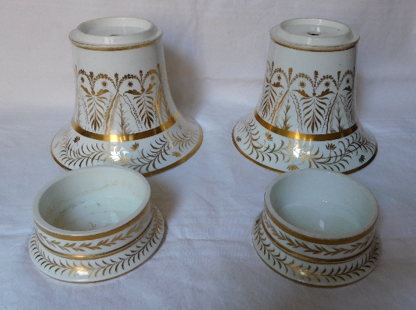 Paris porcelain planters enhanced with fine gold, Empire period (early 19th century)