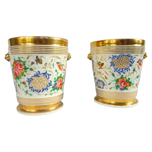 Paire de grands cache-pots en porcelaine de Paris d'époque Restauration - vers 1840