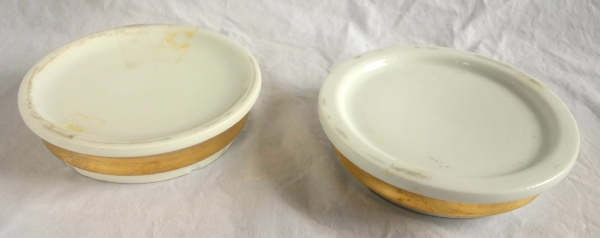 Paire de grands cache-pots en porcelaine de Paris d'époque Restauration - vers 1840