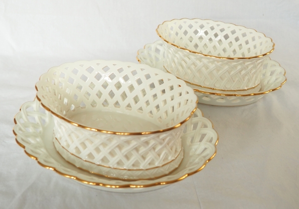 Nast : pair of Empire Paris porcelain reticulated cups - early 19th century