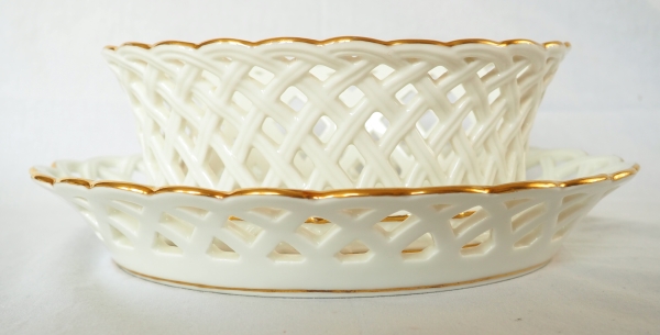 Nast : pair of Empire Paris porcelain reticulated cups - early 19th century
