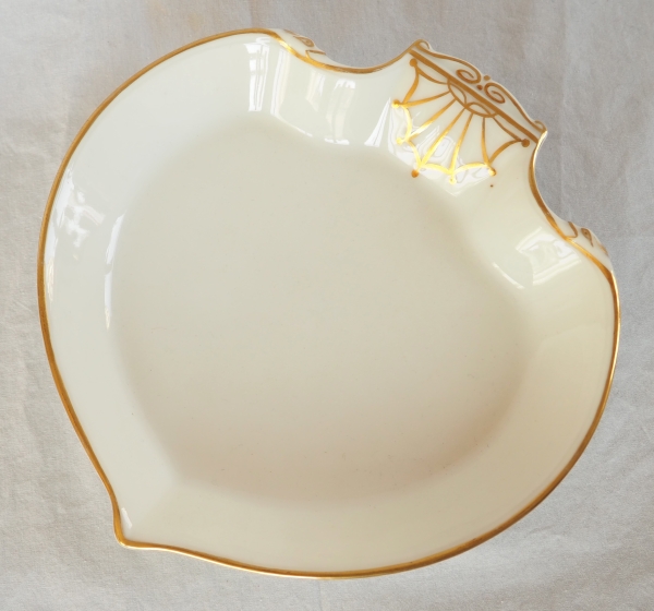 Nast : pair of Paris porcelain bread dishes enhanced with fine gold - early 19th century