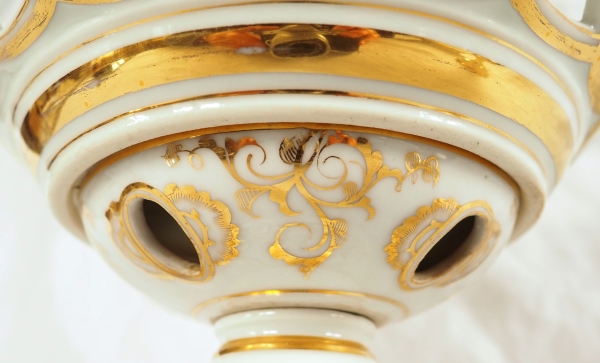 Paire de coupes ajourées à fruits en porcelaine de Paris dorée or fin - vers 1840