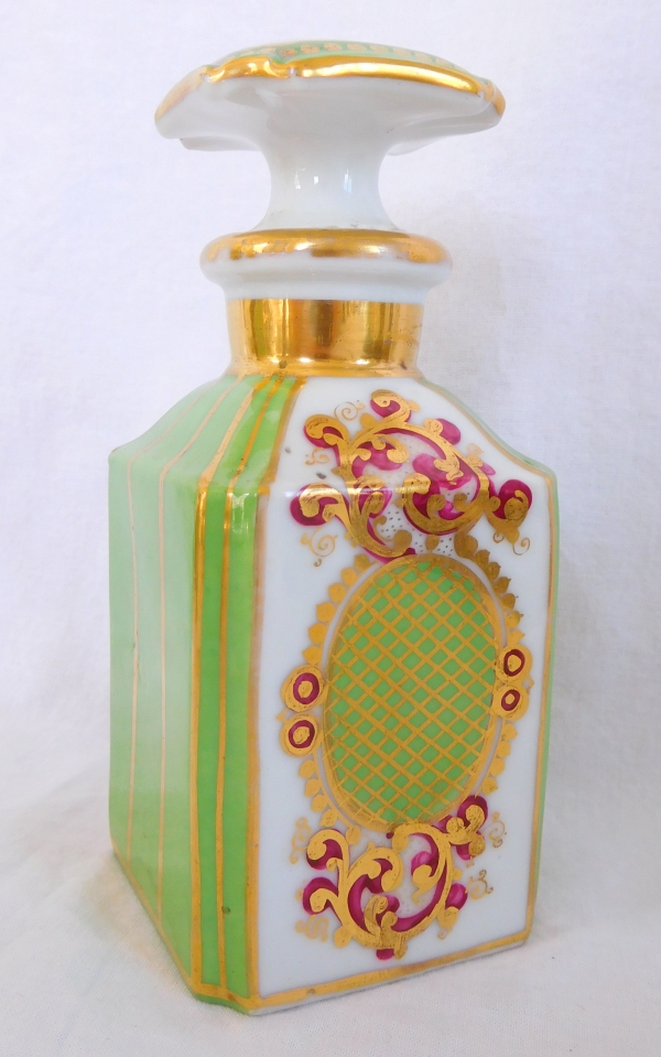 Pair of Paris porcelain perfume bottles in the taste of Jacob Petit - 15cm