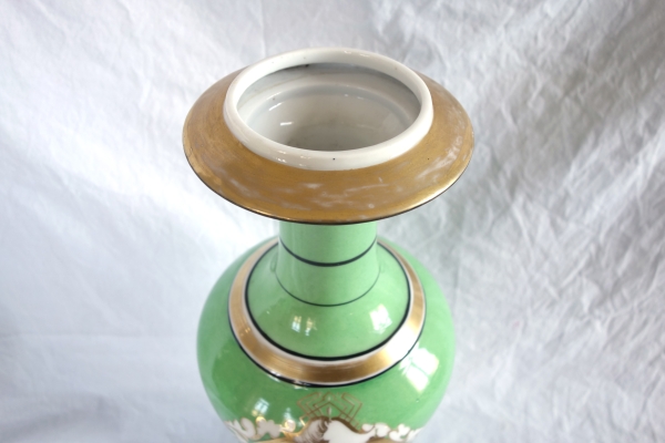 Paire d’importants vases d’ornement en porcelaine de Paris d’époque Napoléon III