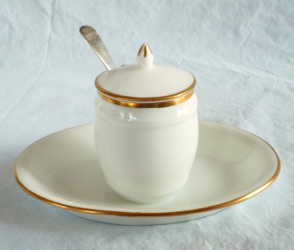 Nast : pair of Empire Paris porcelain mustard pots enhanced with fine gold - early 19th century