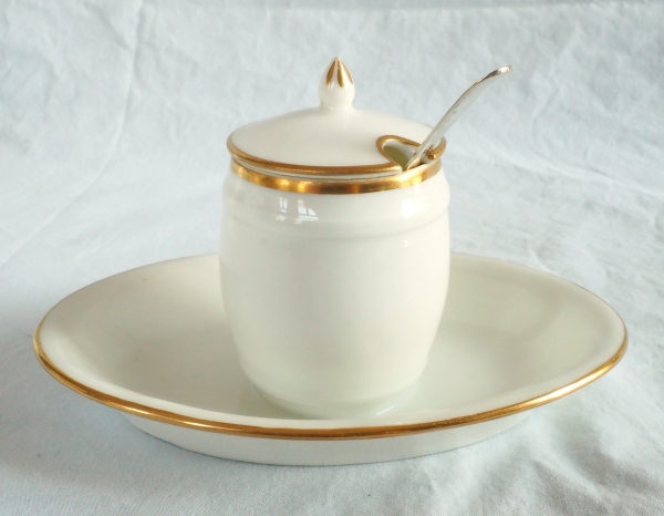Nast : pair of Empire Paris porcelain mustard pots enhanced with fine gold - early 19th century