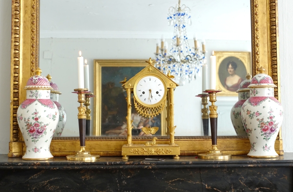 Paire de potiches en porcelaine dans le goût de la Chine - famille rose - Manufacture Samson