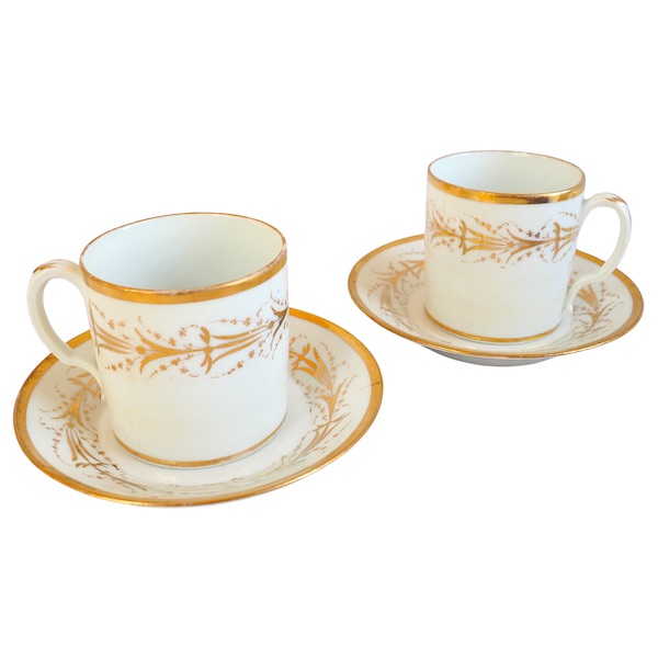 Paire de grandes tasses à petit-déjeuner / à chocolat en porcelaine de Paris - XVIIIe siècle - époque Directoire