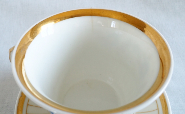 Paire de tasses à déjeuner en porcelaine de Paris, époque Restauration début XIXe siècle