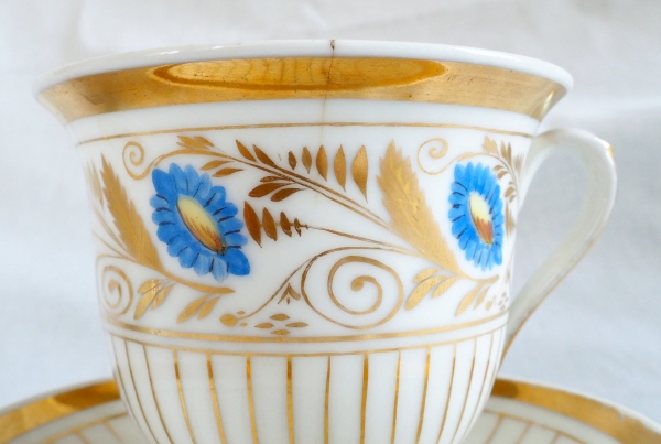 Paire de tasses à déjeuner en porcelaine de Paris, époque Restauration début XIXe siècle