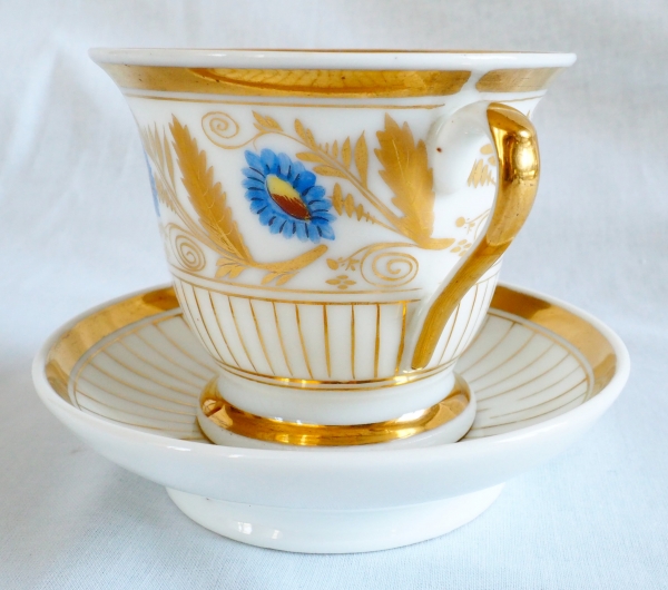 Paire de tasses à déjeuner en porcelaine de Paris, époque Restauration début XIXe siècle