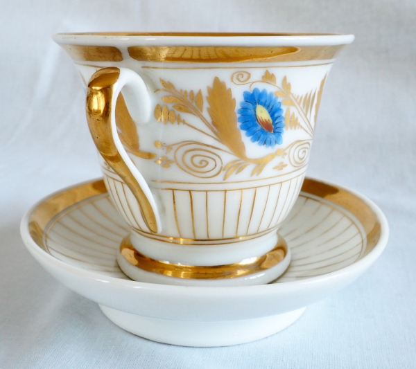 Paire de tasses à déjeuner en porcelaine de Paris, époque Restauration début XIXe siècle