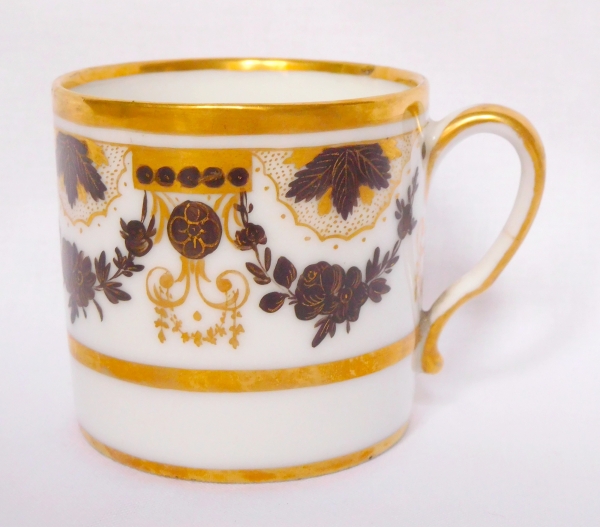 Pair of Louis XVI / Directoire Paris porcelain coffee cups - late 18th century circa 1790