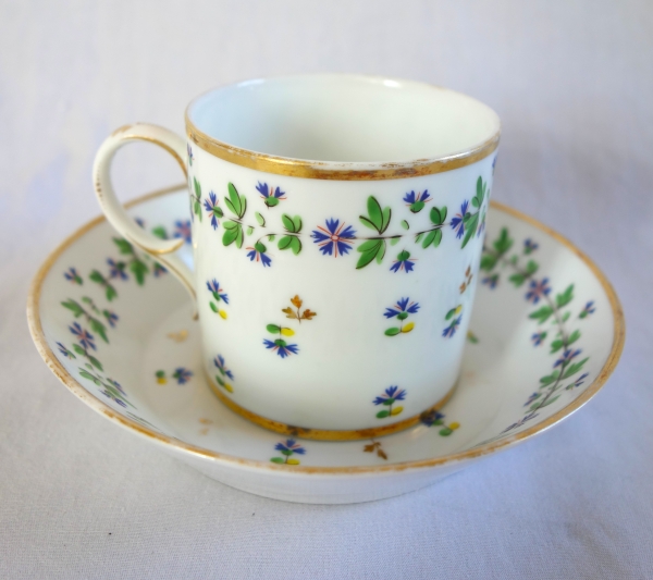 Manufacture du Duc d'Angoulême - paire de tasses litron aux Barbeaux en porcelaine XVIIIe signées