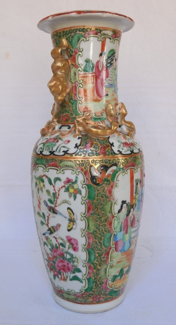 Pair of fine Canton porcelain vases / potiches, 19th century circa 1880