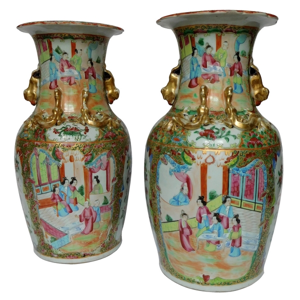 Paire de vases / potiches en porcelaine de Canton, Chine vers 1880