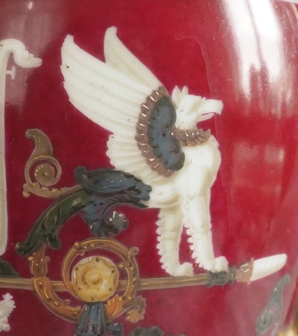 Pair of Empire Paris porcelain vases, polychromatic and gilt decoration - putto stealing eggs