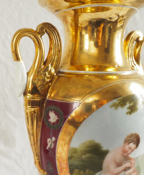 Pair of Empire Paris porcelain vases, polychromatic and gilt decoration - putto stealing eggs