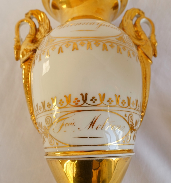 Pair of Empire Paris porcelain vases enhanced with fine gold, early 19th century