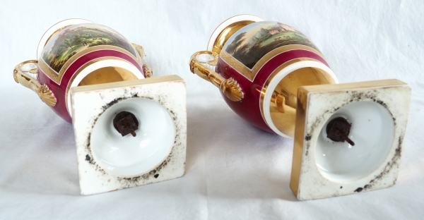 Pair of Empire Paris porcelain vases, polychromatic and gilt decoration - 32.5cm