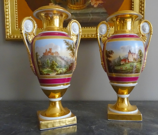 Pair of Empire Paris porcelain vases, polychromatic and gilt decoration - 32.5cm
