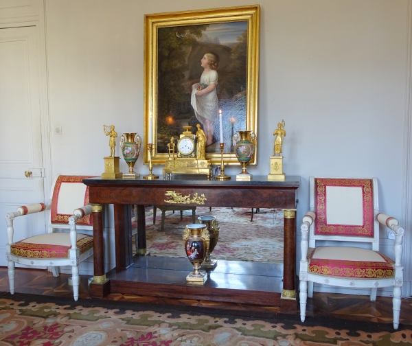 Safronov Manufacture in Moscow - Russia : pair of large Empire porcelain vases, circa 1830 - 35cm