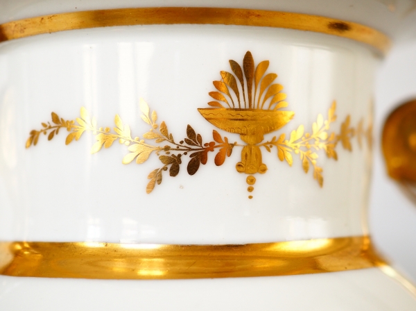 Sevres Manufacture : pair of tall porcelain vases enhanced with fine gold, marble base