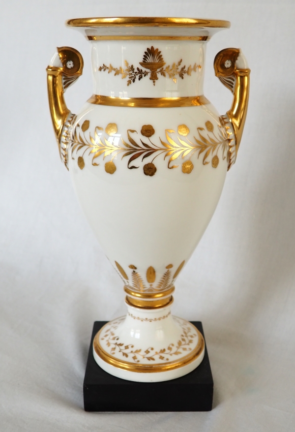 Sevres Manufacture : pair of tall porcelain vases enhanced with fine gold, marble base