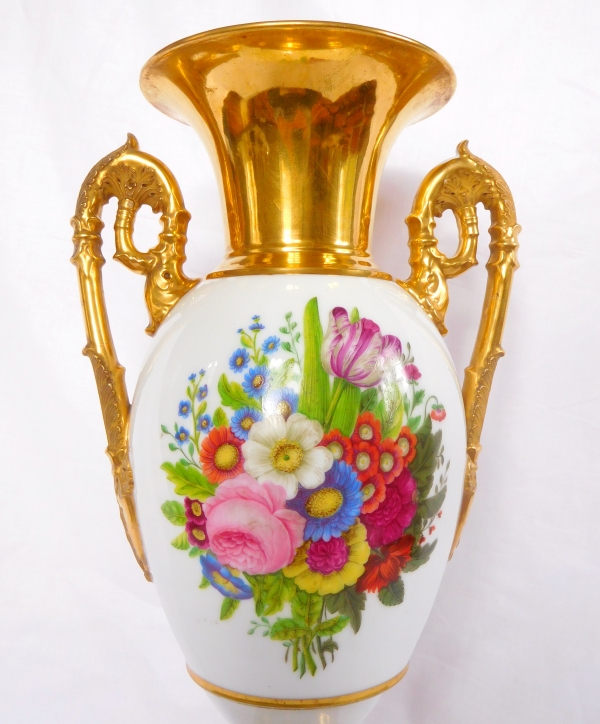 Paire de grands vases d'ornement Empire en porcelaine, époque Restauration 1820 - 36cm