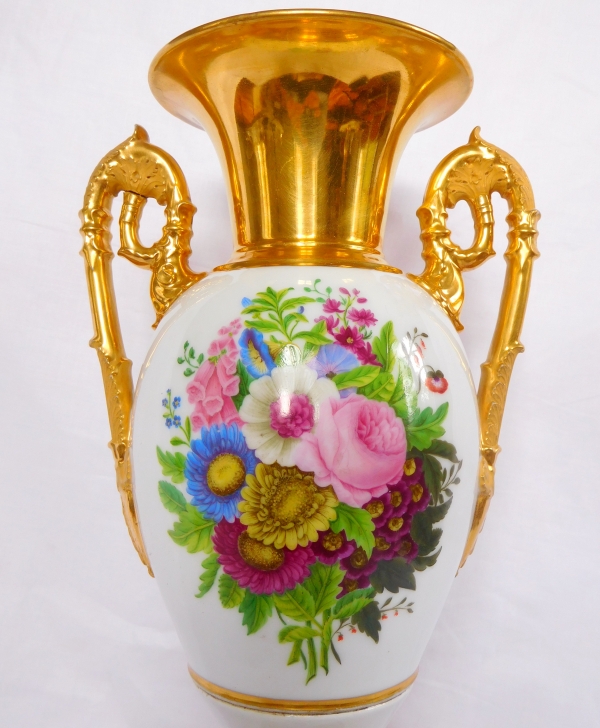 Paire de grands vases d'ornement Empire en porcelaine, époque Restauration 1820 - 36cm