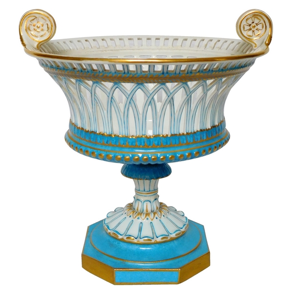 Porcelaine de Sèvres S67 (année 1867) : coupe ajourée jardinière en porcelaine bleue et or