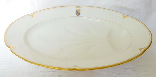 Large porcelain meat dish, coat of arms of Counts of Castelnau - 19th century